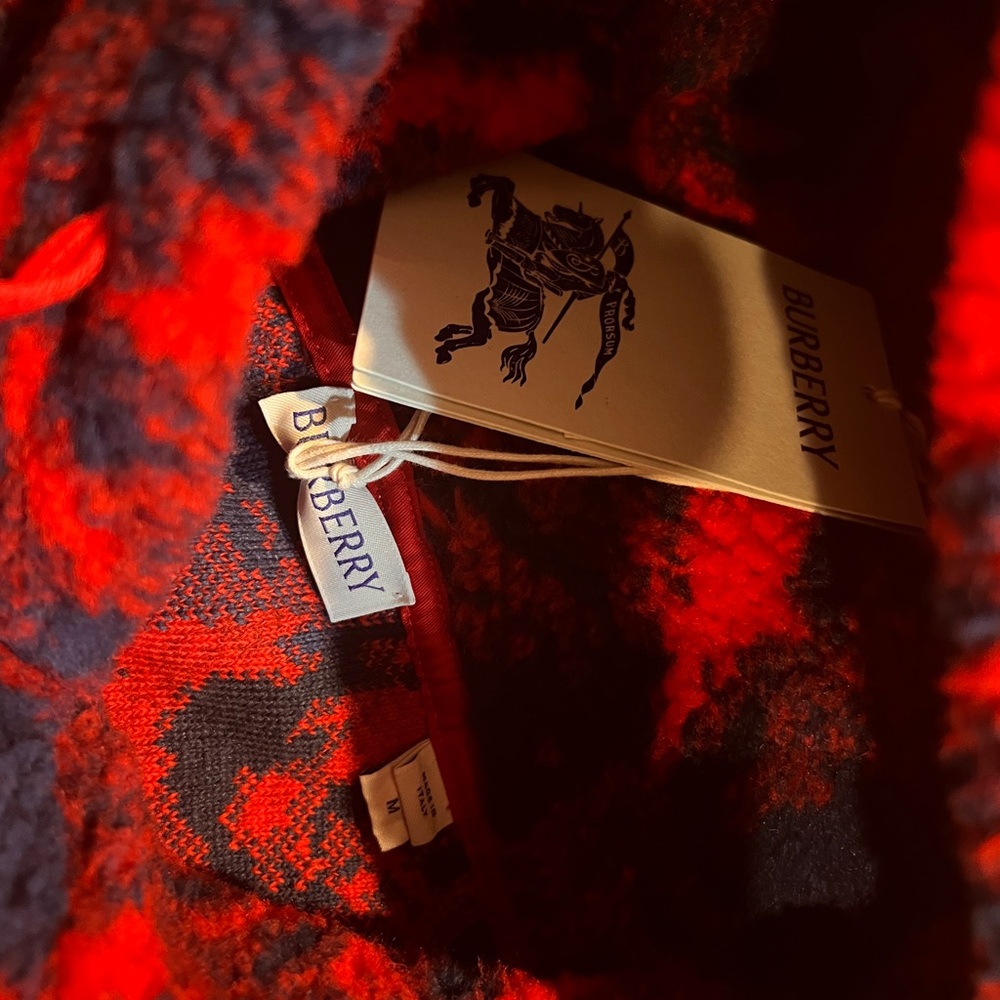 Burberry Red and Navy floral Wool hoodie
